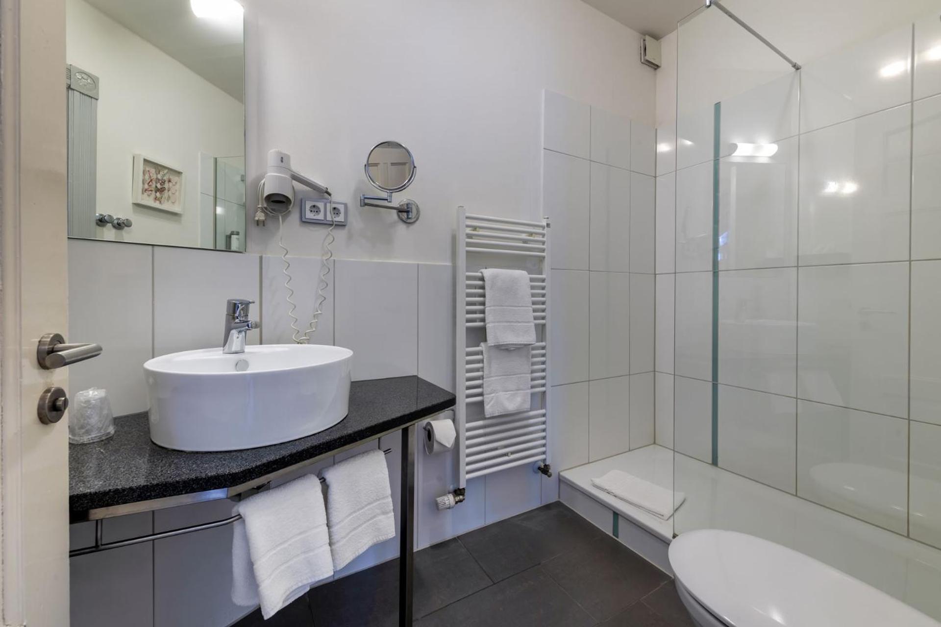 Designhotel 1690 & Apartments Rendsburg Bagian luar foto